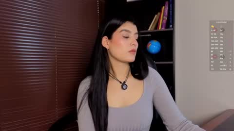 Laura online show from 06.20.26