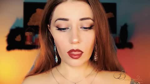 The divine Beverly online show from 11.10.25