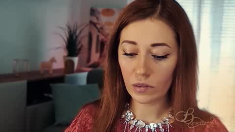 The divine Beverly online show from 01.12.26