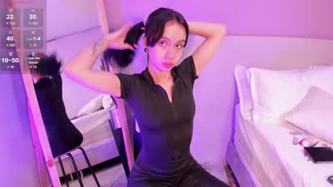 Snapshot of missbombom chatting on 09.23.25 Miss Bombom online show from 09.23.25