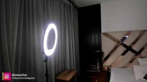 Sara Vanegas online show from 03.18.26