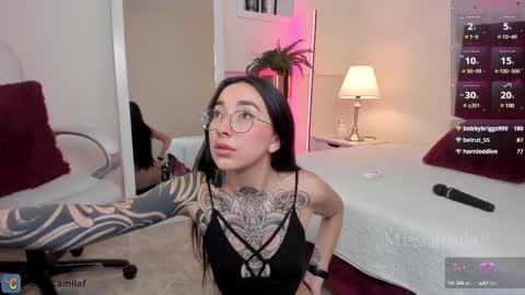 Snapshot of misscamilaf chatting on 02.12.25 Camila Flores online show from 02.12.25