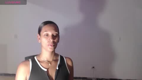 Snapshot of misscruzxz chatting on 09.26.25 Donna di Diamanti online show from 09.26.25