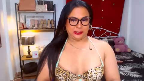 Snapshot of missdominantbigcockx chatting on 04.01.26 missdominantbigcockx online show from 04.01.26