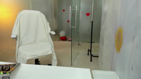 Miss Domina online show from 02.17.26