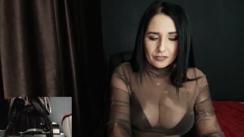 Miss online show from 09.25.25