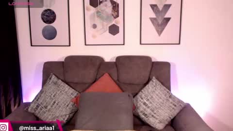 Emilie Diaz online show from 07.06.26
