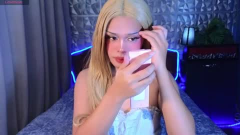 im your queen steffie online show from 06.21.26