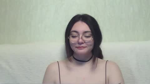 missis mona online show from 01.04.25