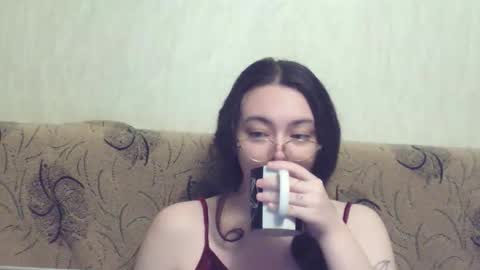 missis mona online show from 10.15.25