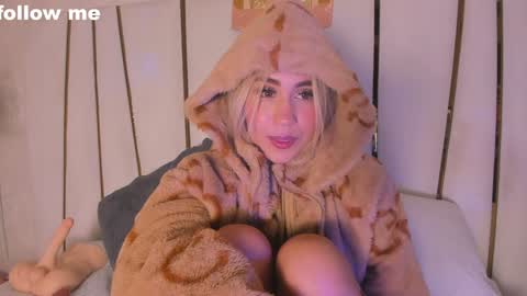 A N N Y online show from 12.19.24