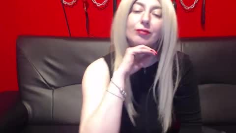 MissKaliAnia online show from 12.15.24