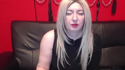 MissKaliAnia online show from 02.10.25