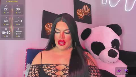 kassandra lazcano online show from 09.30.25