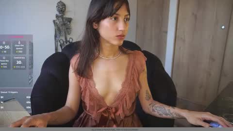 Snapshot of misskorrah chatting on 10.22.25 janedoe online show from 10.22.25