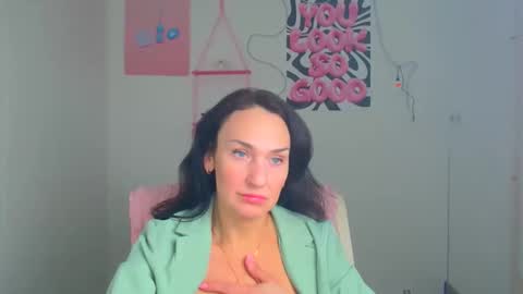 Christina online show from 04.01.26