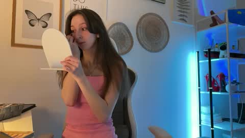 misslalii online show from 03.19.26