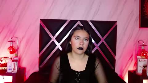 misslexy_ online show from 09.22.25