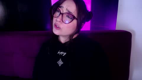 Snapshot of missloise chatting on 12.19.24 Miss Loise online show from 12.19.24