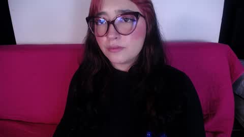 Snapshot of missloise chatting on 01.08.25 Miss Loise online show from 01.08.25