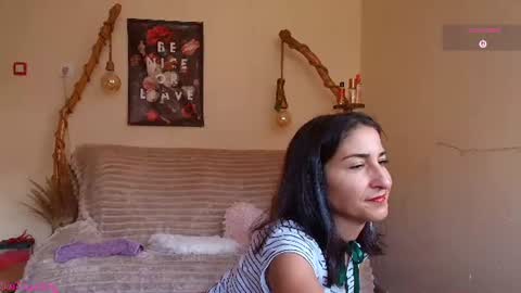 Snapshot of missmagnetizm chatting on 08.08.26 Vi online show from 08.08.26
