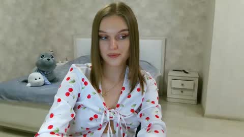 Snapshot of missmariat chatting on 01.22.25 OneGoddess online show from 01.22.25