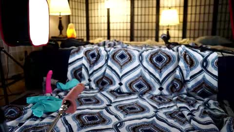 Melody Lane online show from 10.13.25