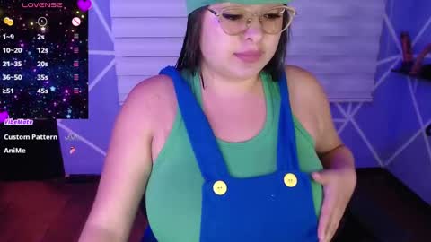 Miia online show from 10.10.25