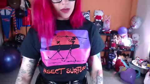 Miss Mia online show from 10.01.25