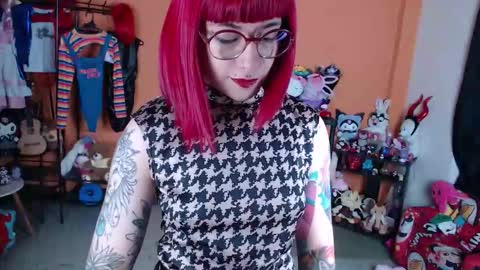 Miss Mia online show from 02.27.26