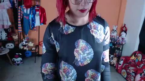 Miss Mia online show from 04.15.26