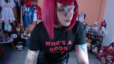 Miss Mia online show from 04.16.26