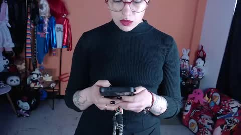 Miss Mia online show from 05.30.26