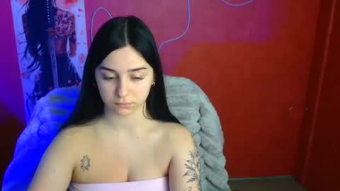 Mia online show from 03.25.26