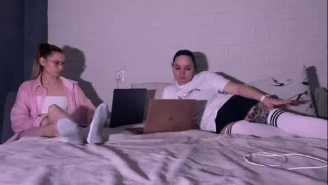 missmiroslava online show from 04.12.26