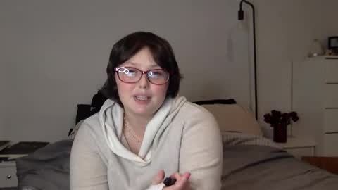 missmistressmal online show from 11.24.25