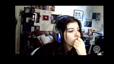 Snapshot of missmonatoyou chatting on 02.01.26 MissMona online show from 02.01.26