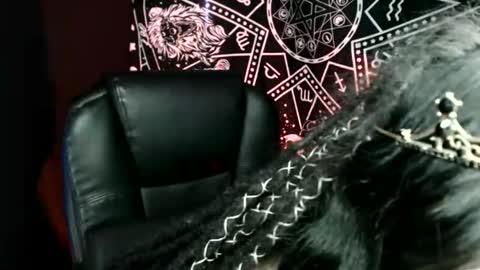 MissMoonDoll online show from 05.31.26