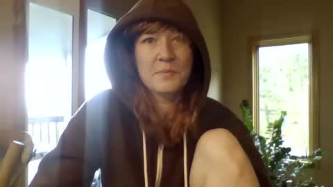 Snapshot of missmoonmagic13 chatting on 09.29.25 Maxxx online show from 09.29.25