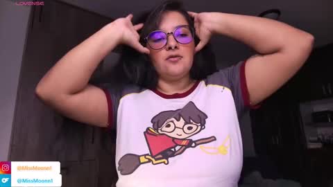 MissMoon online show from 11.10.25