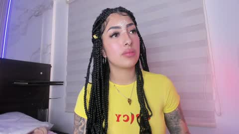 insta miss nickeloo online show from 01.23.25