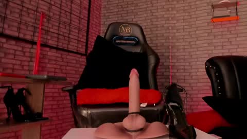 Alana online show from 04.18.26