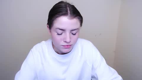 Snapshot of missoliviaa_ chatting on 01.23.25 Olivia online show from 01.23.25