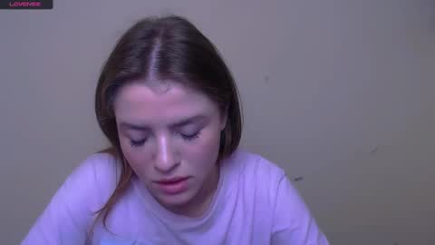 Snapshot of missoliviaa_ chatting on 02.27.25 Olivia online show from 02.27.25