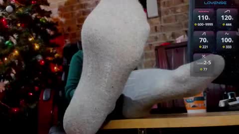 Miss Venus online show from 12.17.24