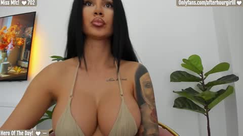 Renata online show from 10.23.25