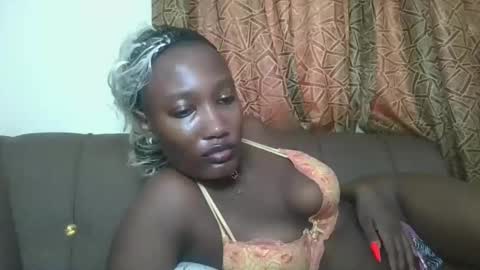 pretty gal online show from 11.20.25