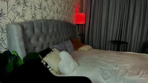 Emily online show from 03.01.25