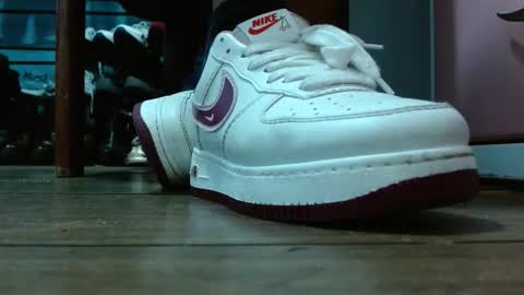 Snapshot of misssam28 chatting on 02.25.26 TELL ME MISS online show from 02.25.26