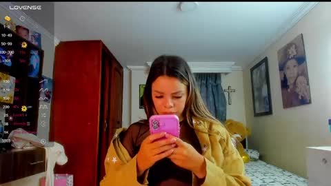 missvalery1 online show from 04.29.26